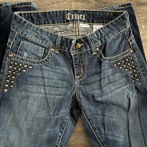 🔘🔘studded🔘🔘 jeans!